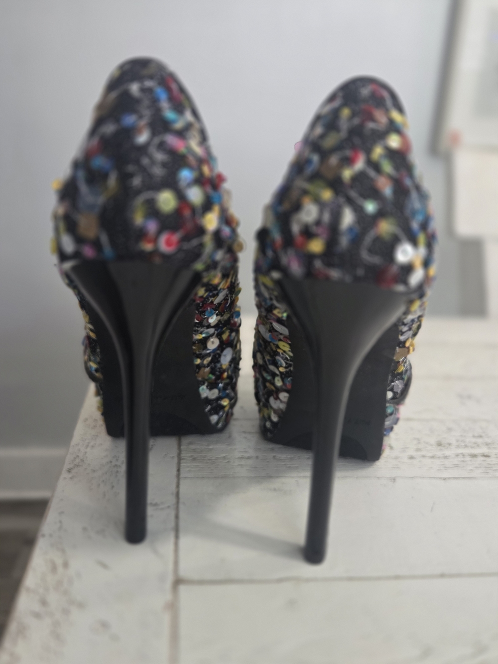 Carlos Santana black multi-colored sequin peep-toe platform heels - Picture 12 of 13